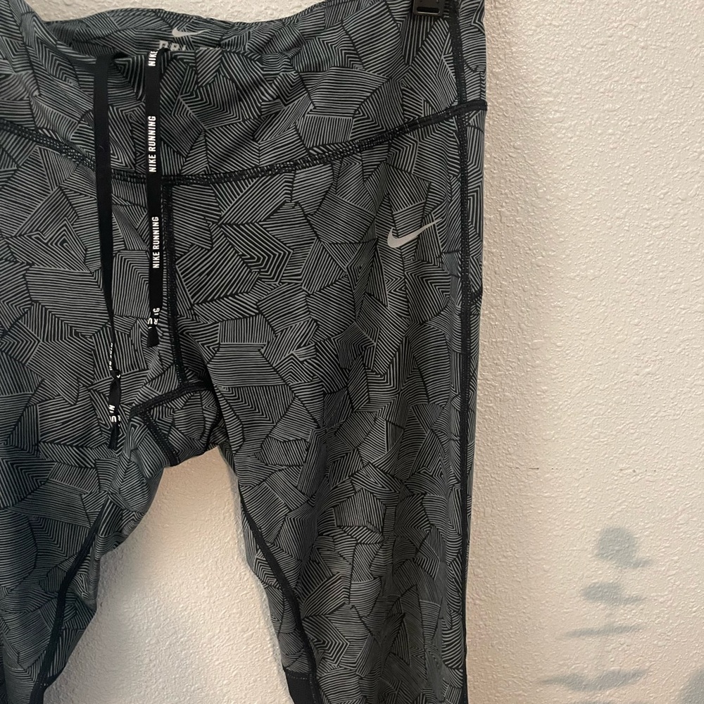 Nike leggings
